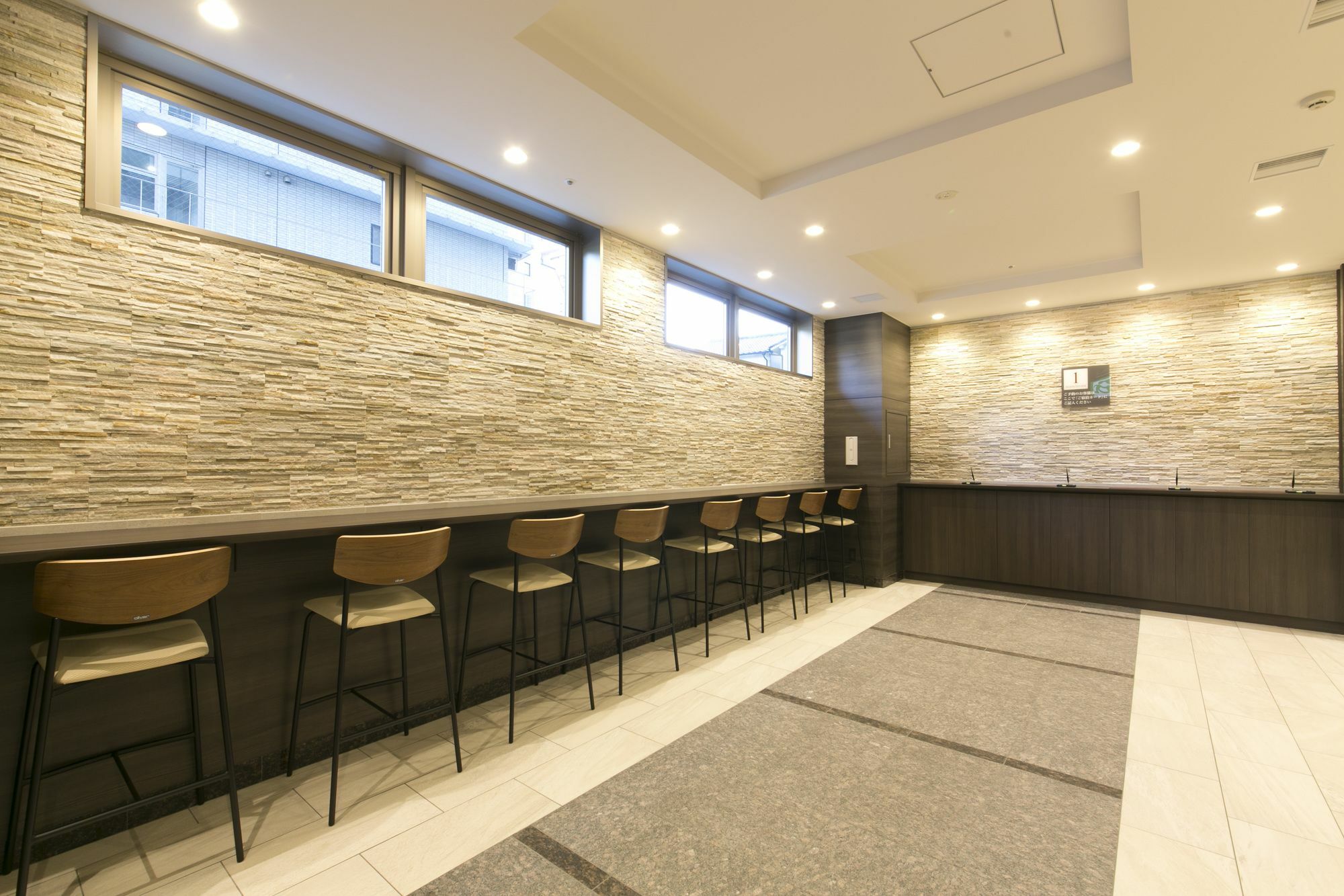 Washington R&B Hotel Shin Osaka Kitaguchi Buitenkant foto